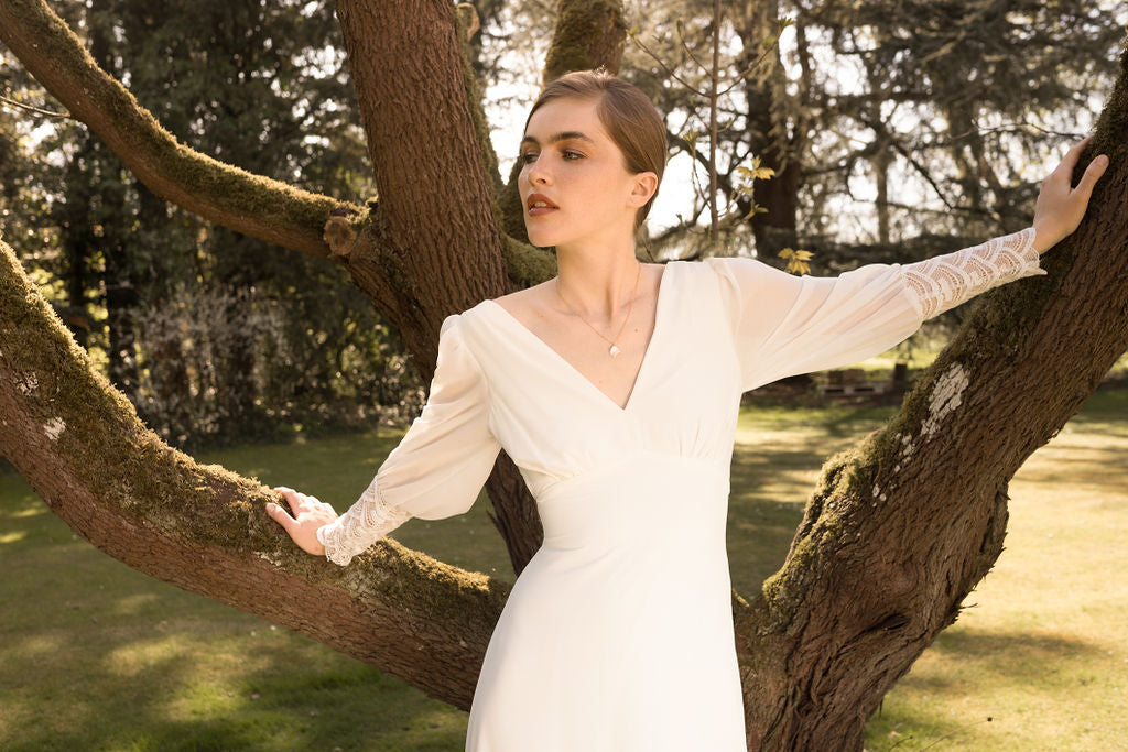 boucles d'oreilles fleurs porcelaine mariage