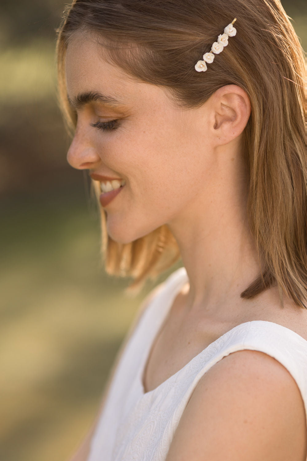 Barrette Suzanne en porcelaine froide