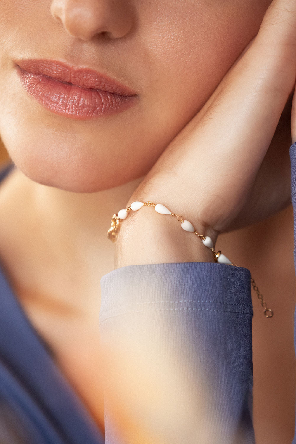 Bracelet avec perles en porcelaine froide