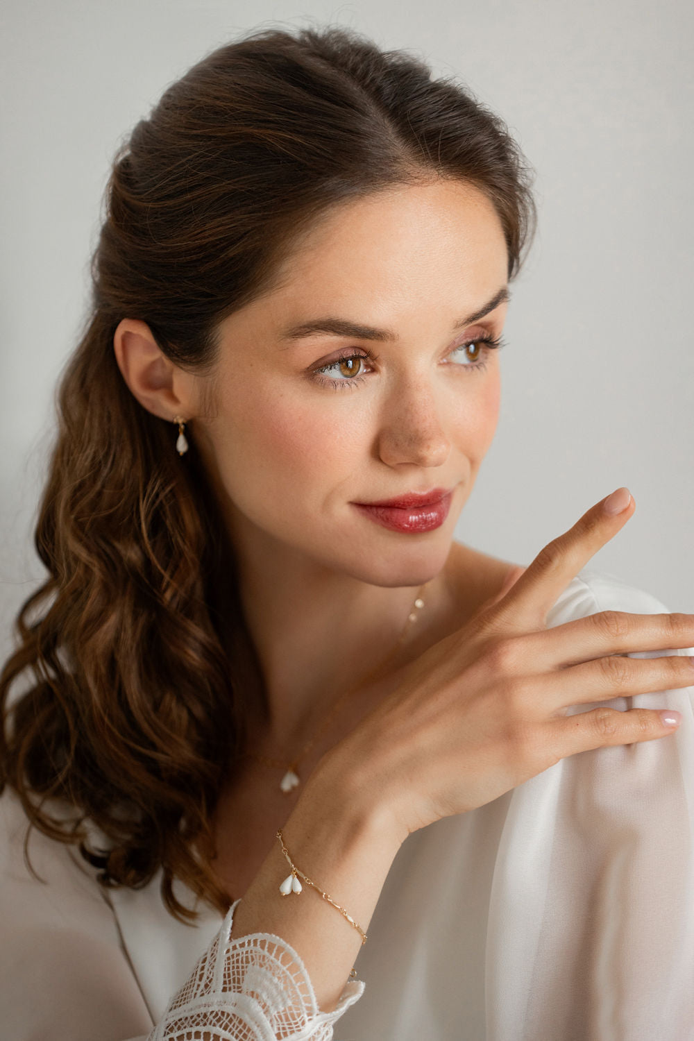 parure de mariée porcelaine et or