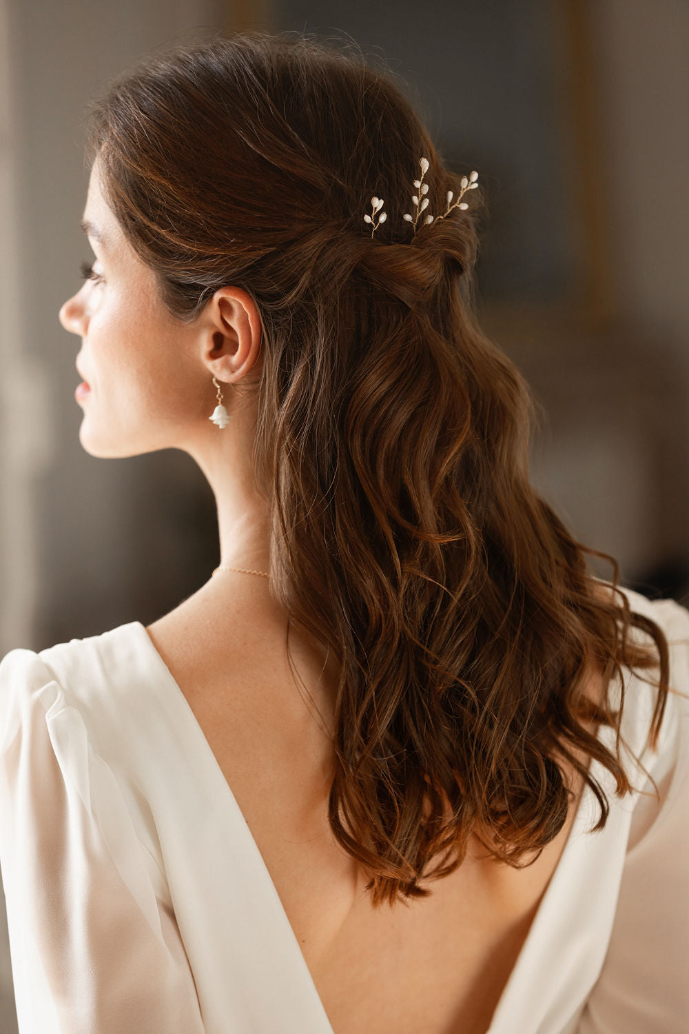 accessoire de cheveux de mariée en porcelaine